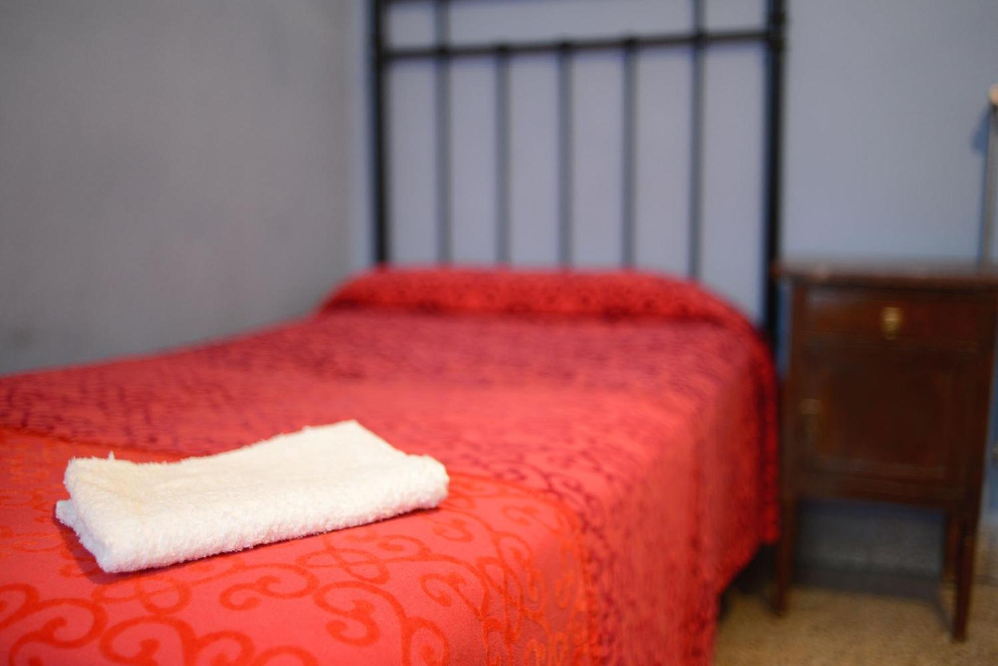 Hostal Horizonte Madrid "Check-In On-Line Recepcion 14H-23H" Exterior foto