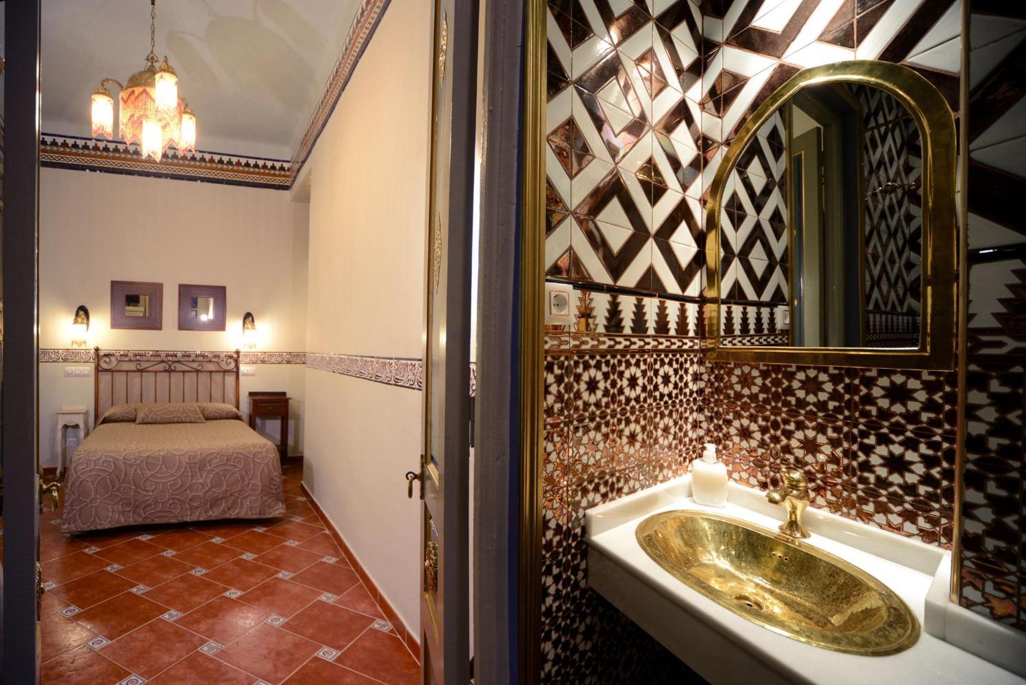 Hostal Horizonte Madrid "Check-In On-Line Recepcion 14H-23H" Exterior foto