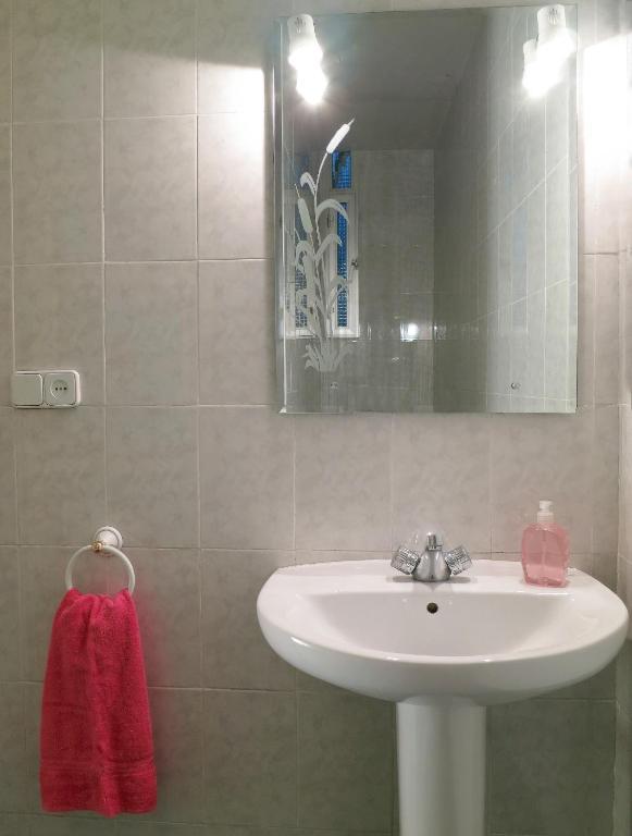 Hostal Horizonte Madrid "Check-In On-Line Recepcion 14H-23H" Zimmer foto